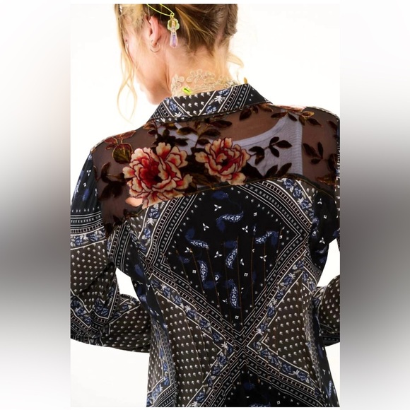 Aratta Silent Journey Little Secrets Shirt, floral, embroidered, burnout, EUC, L - Picture 3 of 15